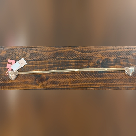 M/L Juicy Couture Gold Stretch belt with heart closure - Picture 4 of 4